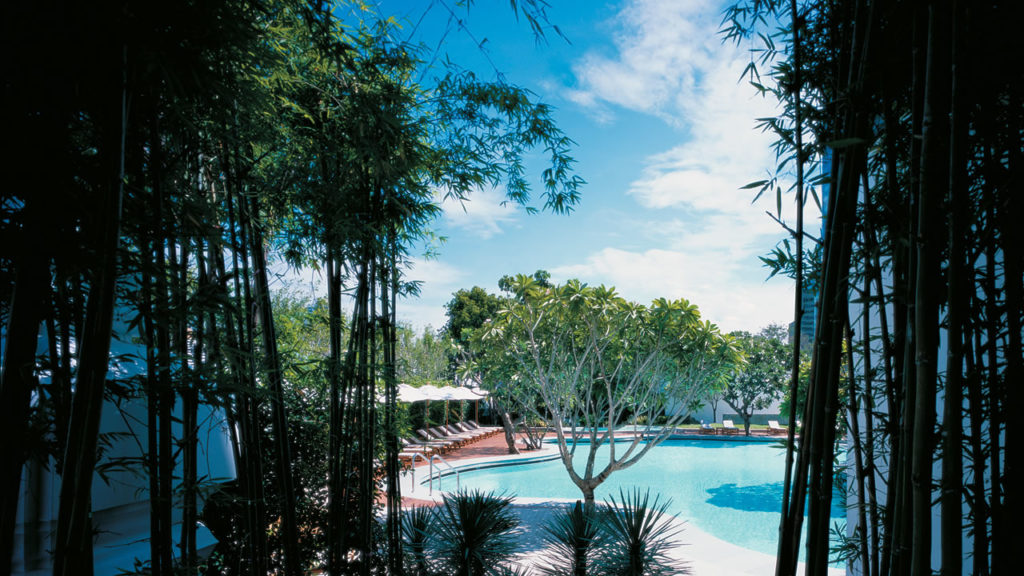 grand-hyatt-bangkok-pool-view-thumbnail